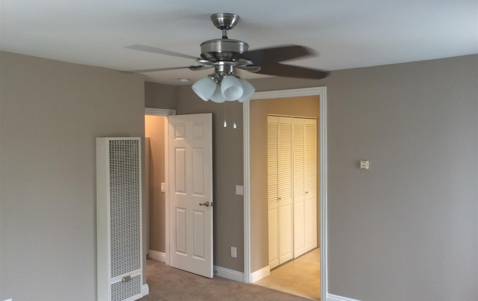 5015 River Avenue, Newport Beach, CA 92663, 4 Bedrooms Bedrooms, ,2.5 BathroomsBathrooms,Condominium,For Rent,River Avenue,1076