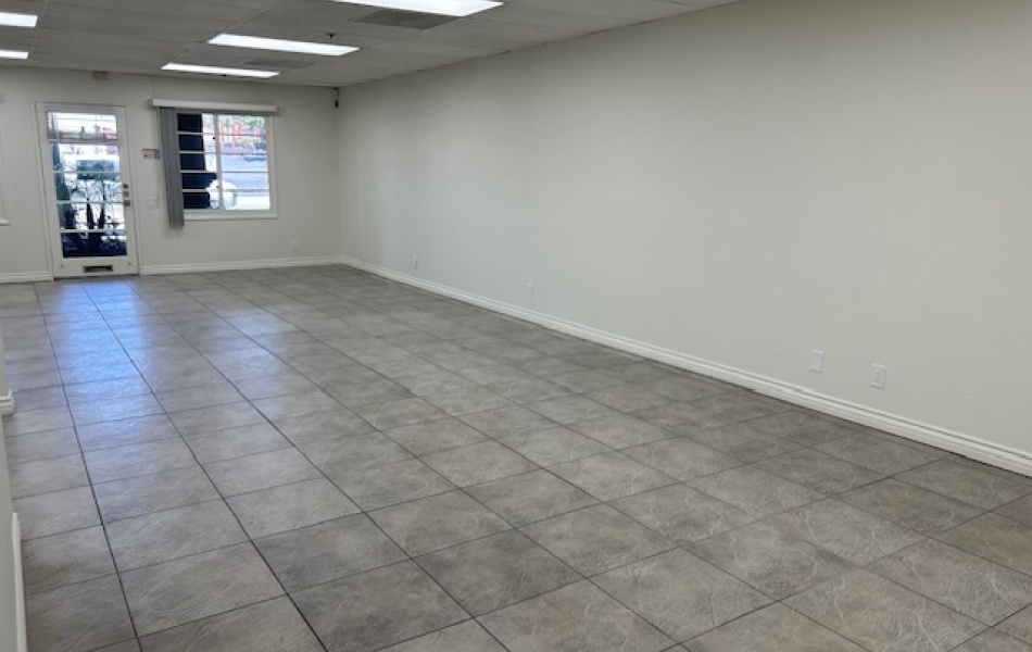 3551 Camino Mira Costa, San Clemente, CA 92672, ,Office,For Rent,Camino Mira Costa,Camino Mira Costa,2,1090