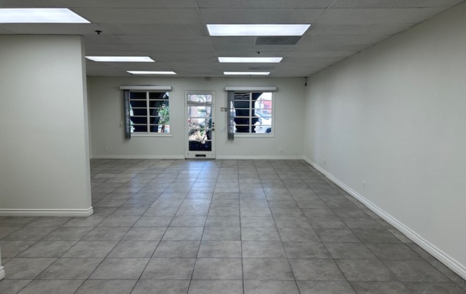 3551 Camino Mira Costa, San Clemente, CA 92672, ,Office,For Rent,Camino Mira Costa,Camino Mira Costa,2,1090
