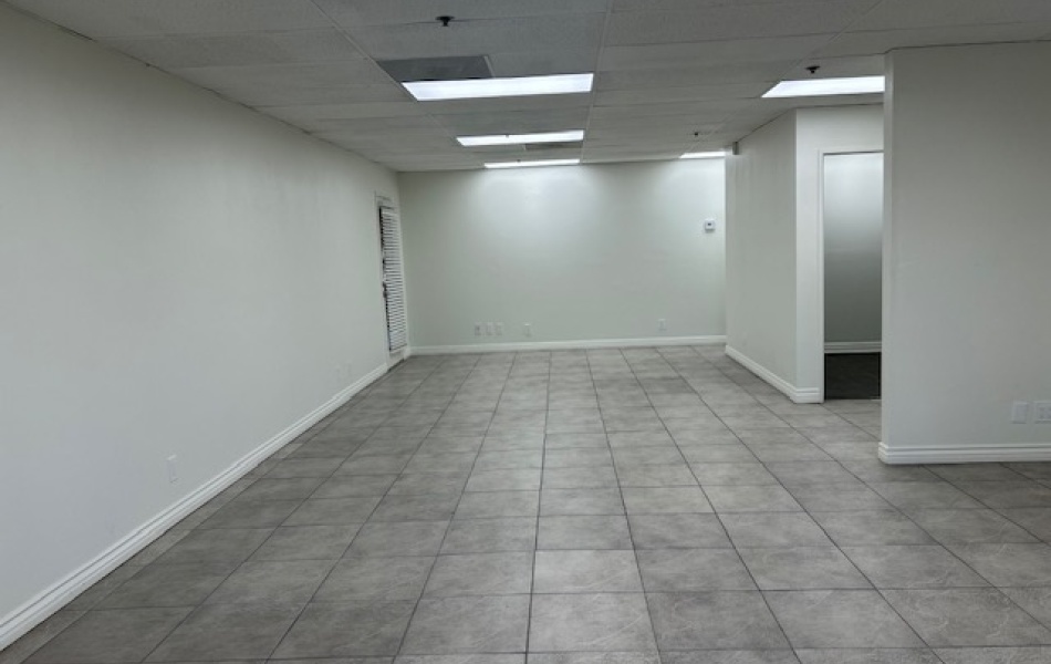 3551 Camino Mira Costa, San Clemente, CA 92672, ,Office,For Rent,Camino Mira Costa,Camino Mira Costa,2,1090