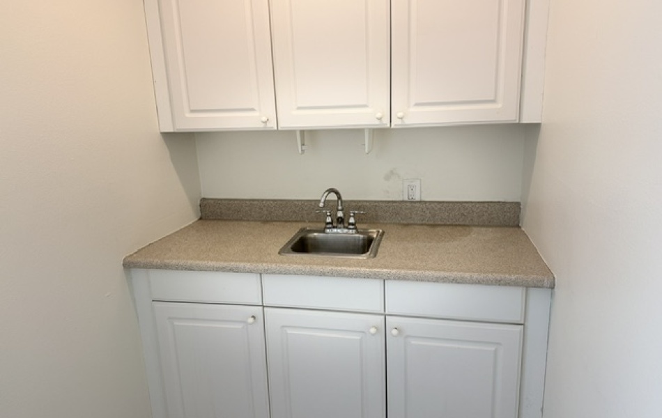 3551 Camino Mira Costa, San Clemente, CA 92672, ,Office,For Rent,Camino Mira Costa,Camino Mira Costa,2,1090